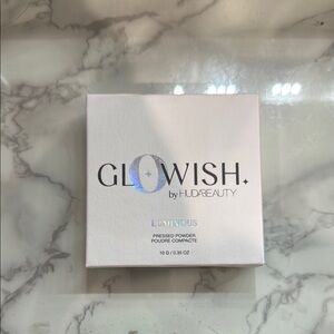 Huda Beauty GloWish Luminous Pressed Powder- NEW